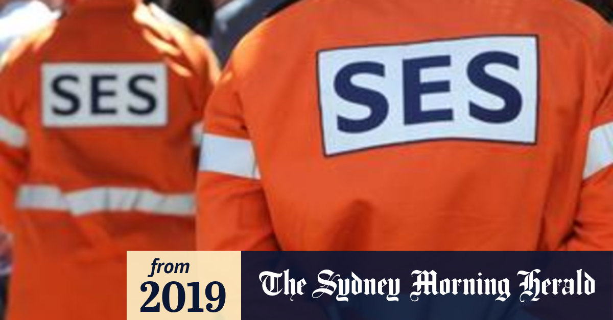 SES 'not happy' with strip search 'ambush', inquiry hears